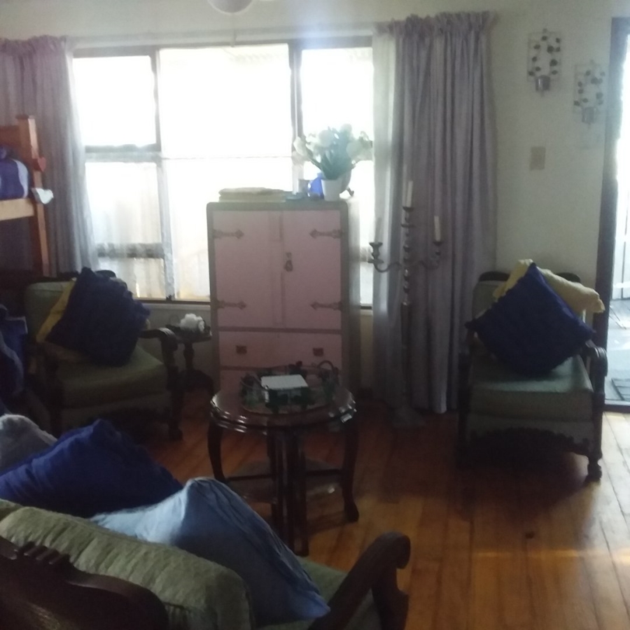  Bedroom Property for Sale in Paradise Beach Eastern Cape